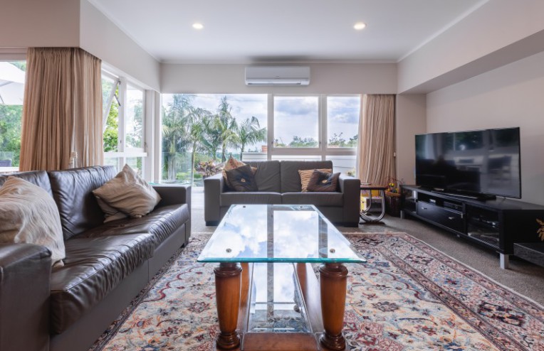 18 Bingley Avenue, Epsom