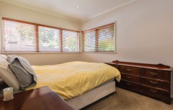 18 Bingley Avenue, Epsom