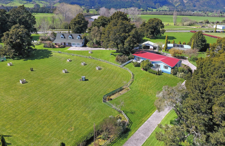 17 Hamama Road, Takaka