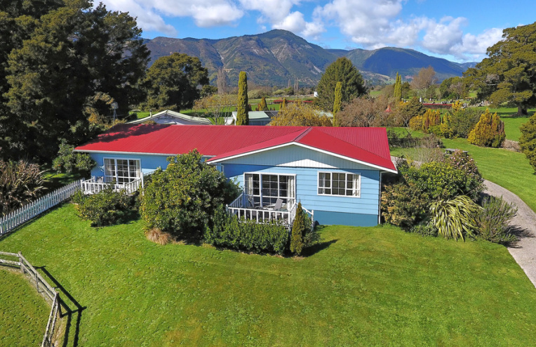 17 Hamama Road, Takaka