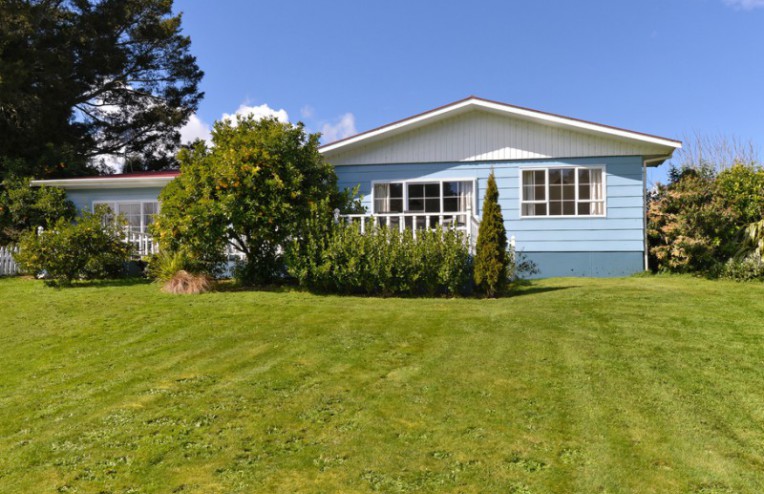 17 Hamama Road, Takaka